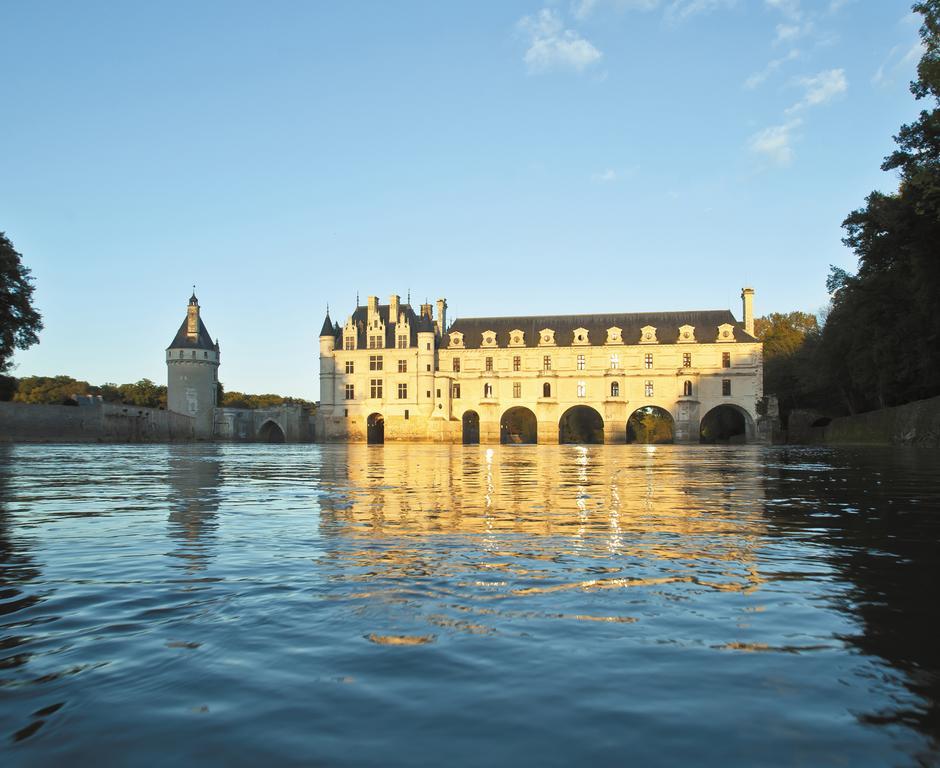 Gite Du Domaine Du Haut Perron Villa Thesee Exterior photo